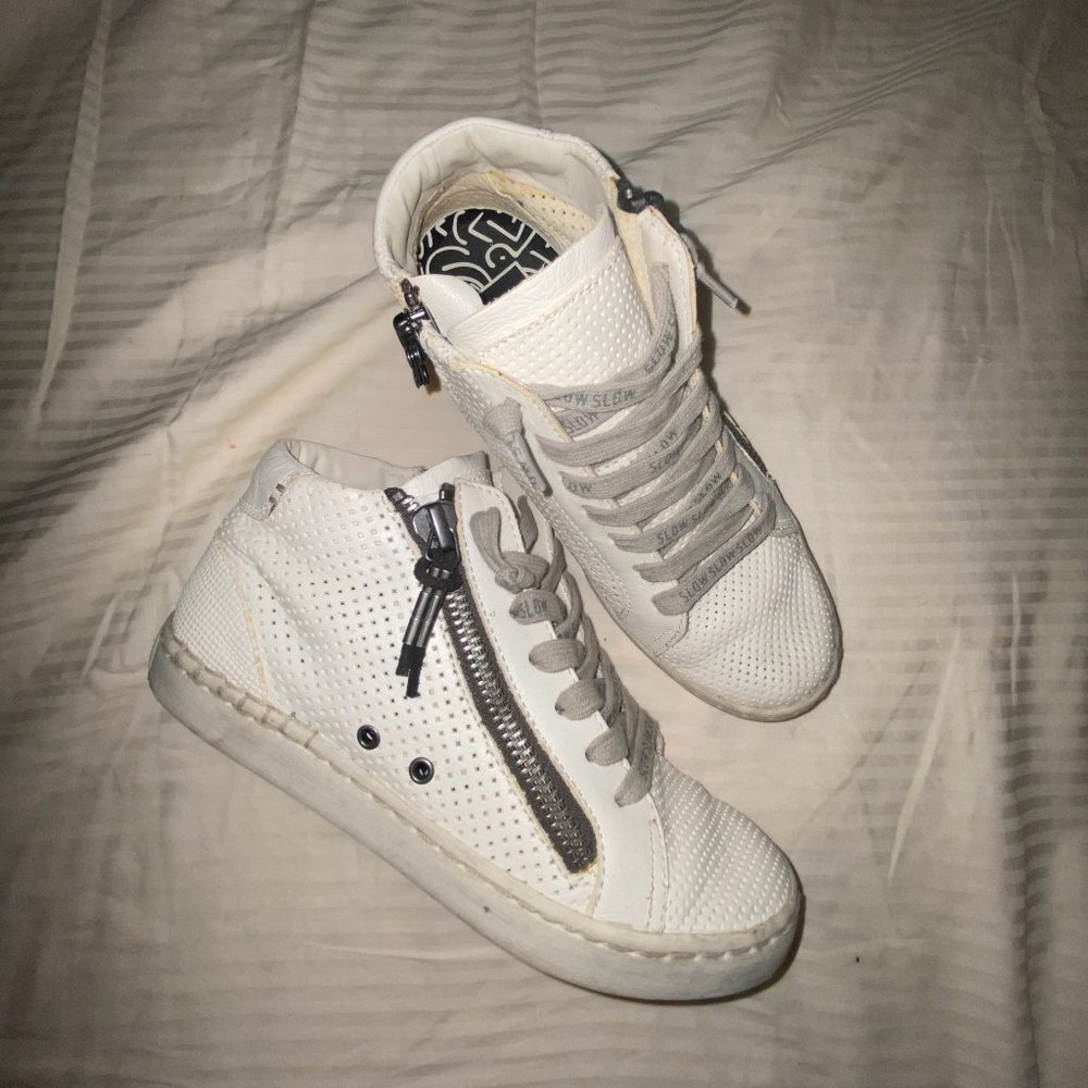 DOLCE VITA white vintage look leather sneakers